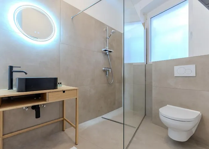 Urbansuite In Der Innenstadt Apartment *